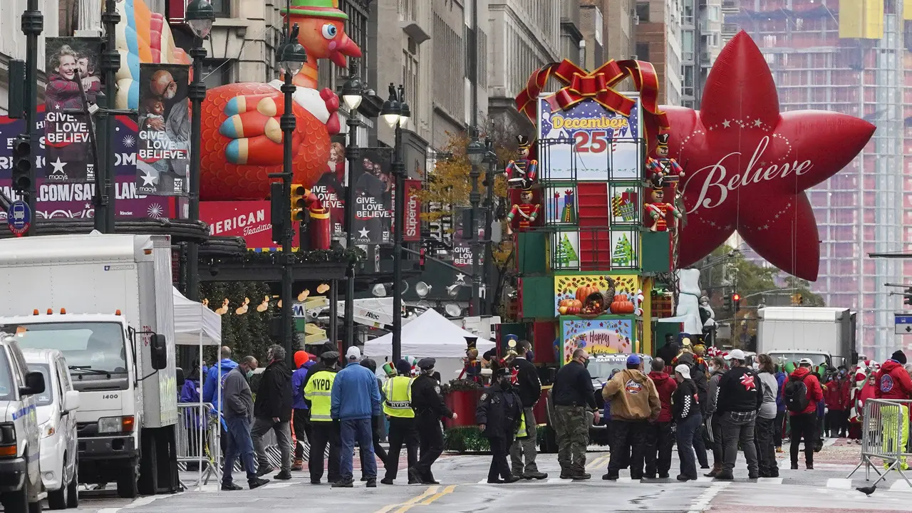 Parade Hari Thanksgiving Macy's di Tengah Pandemi COVID-19
