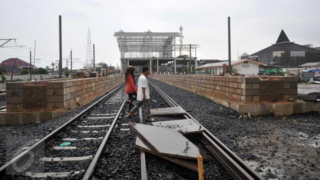 20160208-Proyek Rel Ganda KRL Jalur Cikarang-Manggarai Selesai 2017