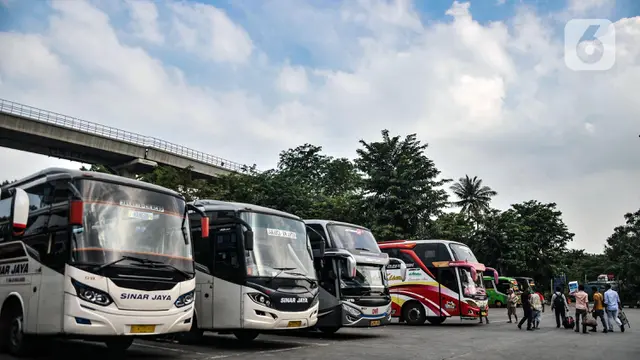 Memasuki Libur Nataru, Jumlah Penumpang Bus AKAP Mulai Melonjak