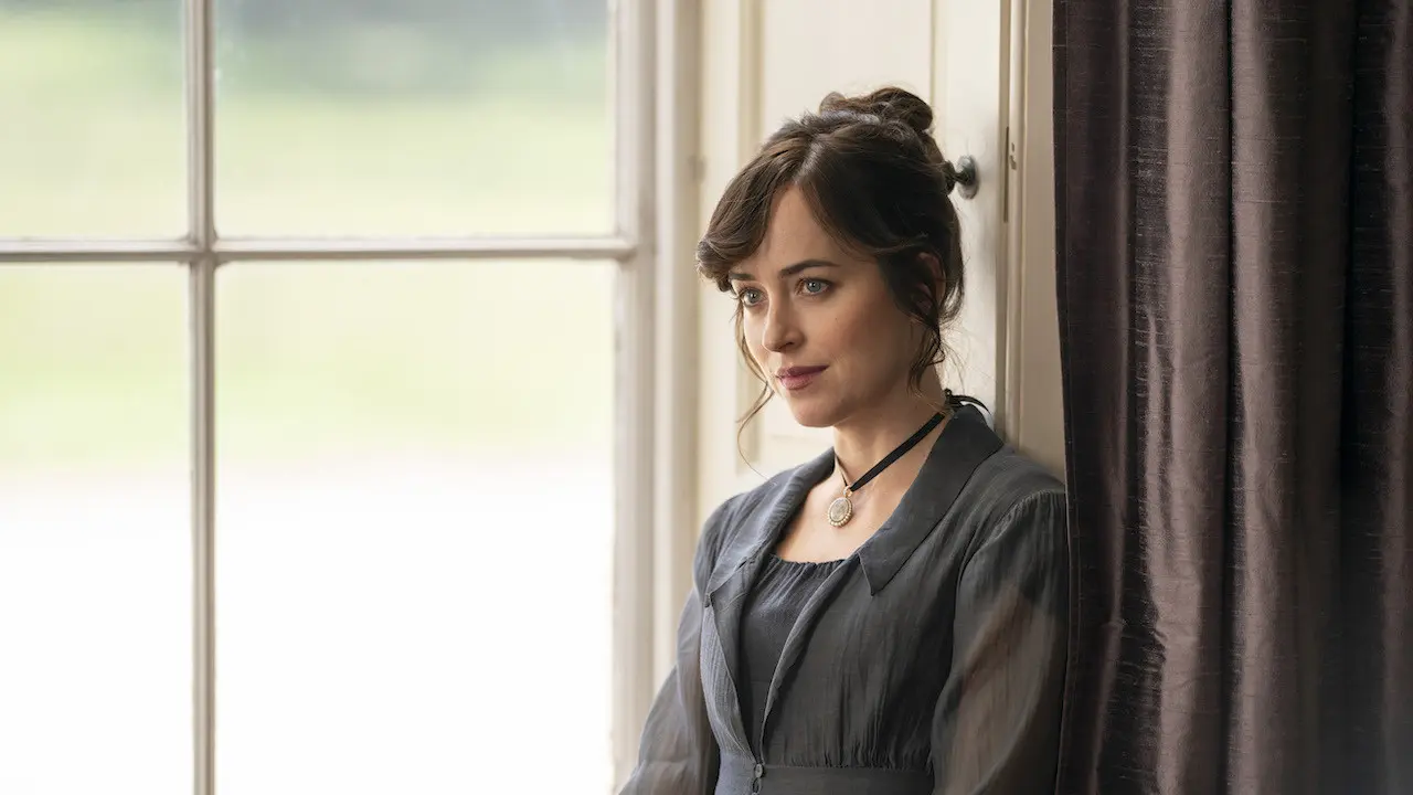 Dakota Johnson dalam film "Persuasion. (Foto: Netflix)
