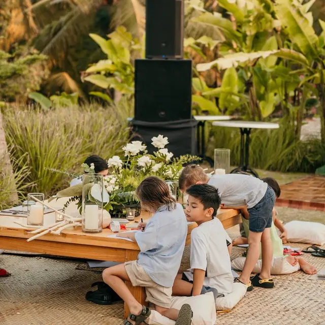 7 Potret Perayaan Ulang Tahun Irfan Bachdim, Bertema Garden Party