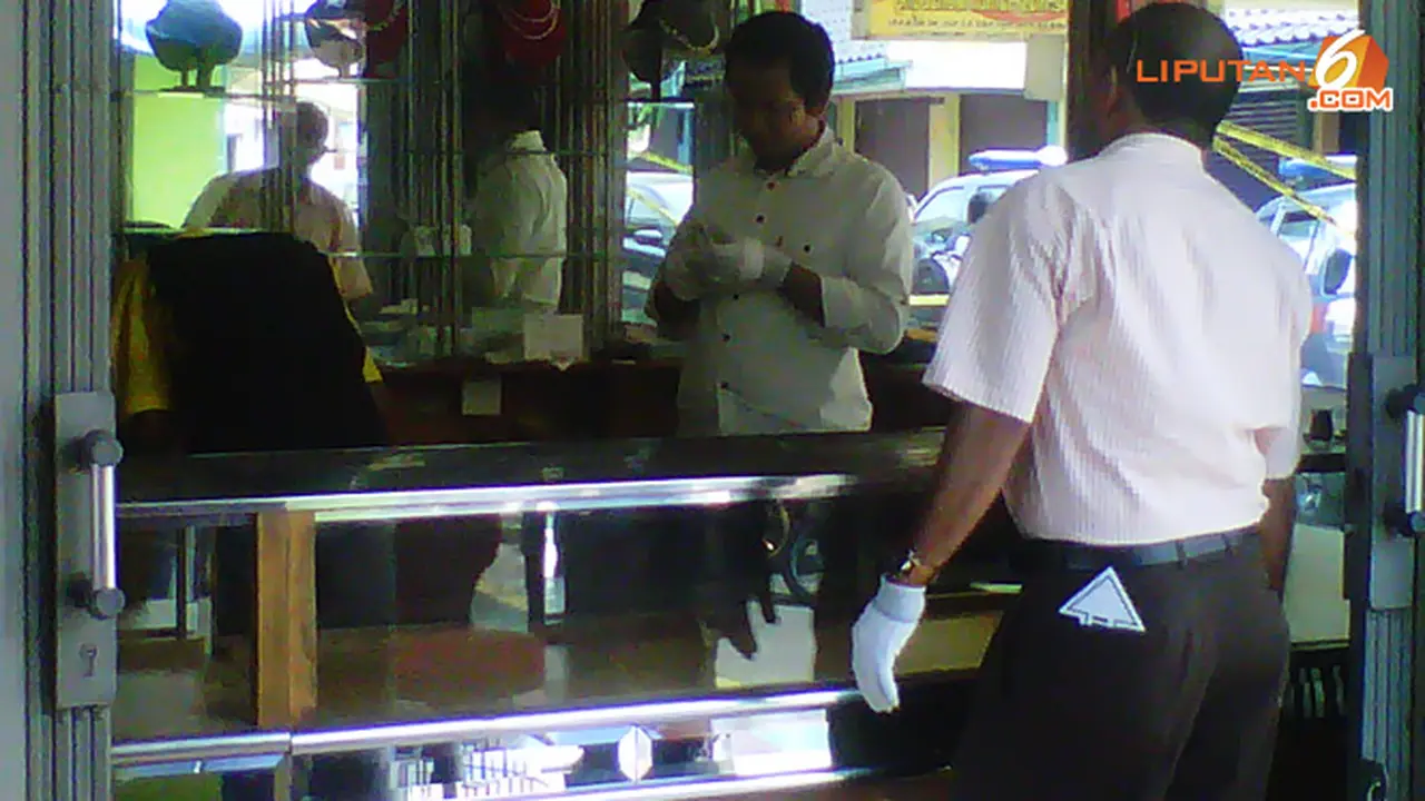 perampokan-emas-2-140213b.jpg