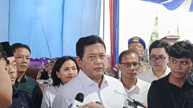 Wamentrans Soroti Masalah Lahan di Kawasan Transmigrasi Kikim