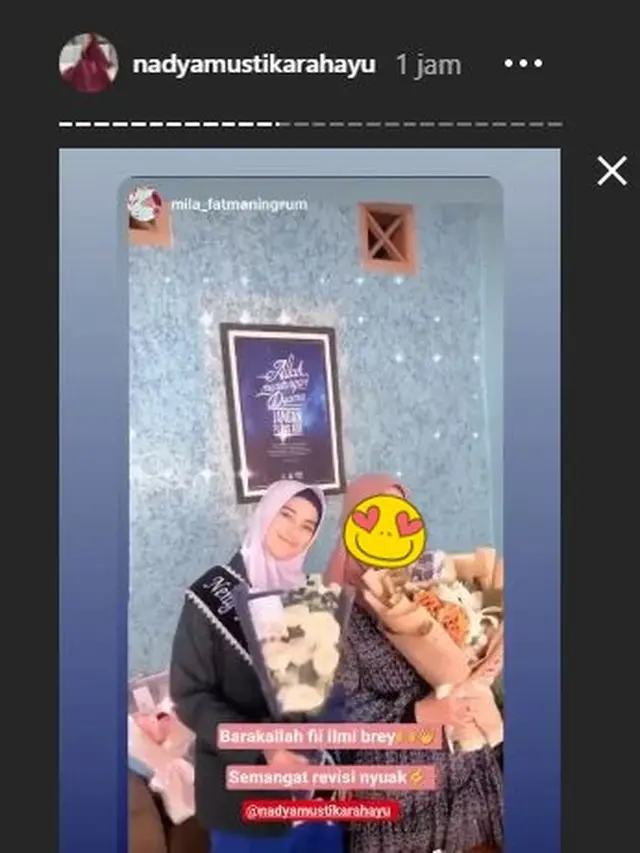 5 Potret Nadya Mustika Istri Rizki DA Usai Sidang Skripsi, Ungkap Rasa Syukur
