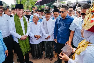 Jokowi silaturahmi ke Pondok Pesantren Nurul Qodiri, Lampung Tengah