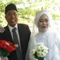 Samira bersama suami dan istri kedua suaminya (Sumber: Facebook/Samira)