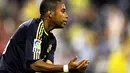Real Madrid's Robinho celebrates after scoring the team's second goal against Zaragoza during a Spanish league football match at La Romareda stadium in Zaragoza on May 11, 2008. AFP PHOTO/JAVIER SORIANO