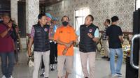 Tersangka Winadri Priyogo (47) diamankan Satresnarkoba Polres Lampung Selatan. Foto : (Dok. Polres Pringsewu).