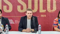 Direktur Olahraga Persis Solo, Edwin Klok, memastikan bahwa perburuan pemain sudah berakhir. Dia juga menyebut sejumlah modal berharga yang membuat Laskar Sambernyawa siap menatap Liga 1 2023/2024. (Bola.com/Radifa Arsa)
