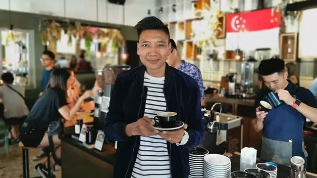 Putuskan Hengkang dari Base Jam Setelah 25 Tahun Bersama, Ini 6 Potret Terbaru Adon
