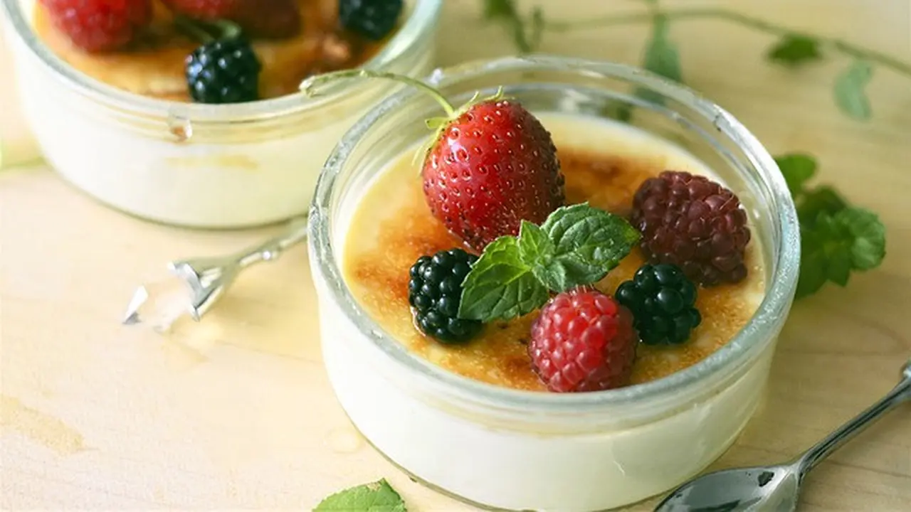 Ilustrasi puding sutra