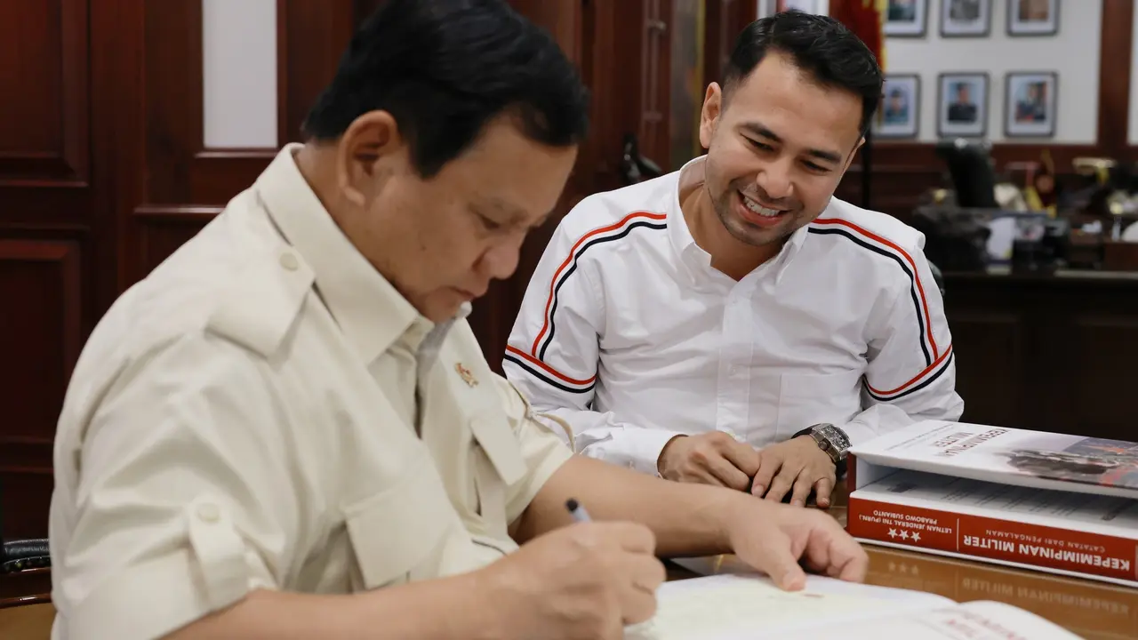 Prabowo menemui Raffi Ahmad di kantor Kemenhan. (Istimewa)