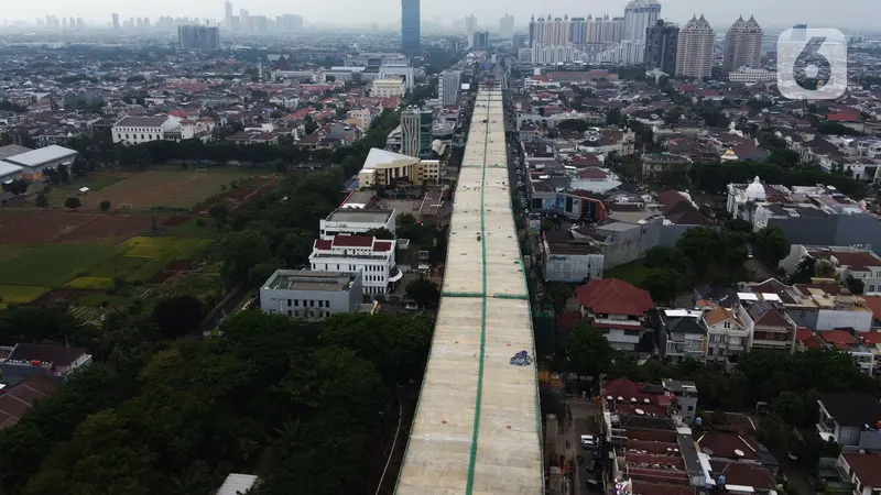 Konstruksi Jalan Tol Layang Kelapa Gading