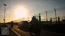 Pemberlakuan ruas satu arah di Jalan Perimeter Utara dan Selatan menuju Bandara Soetta terpaksa ditunda, Kamis, (3/3/2016).  Pemkot Tangerang melayangkan surat permohonan untuk kembali mengkaji aturan baru tersebut. (Liputan6.com/Faisal R Syam)