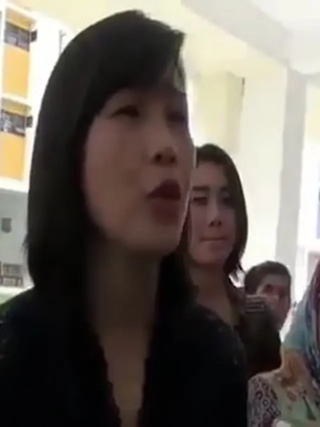 Veronica Tan dan Puput Nastiti