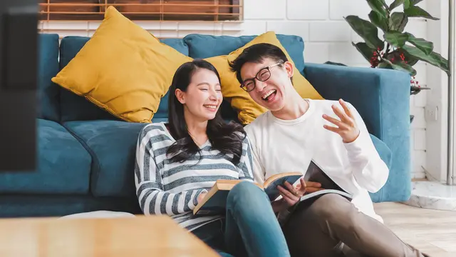 perempuan dan pasangan des