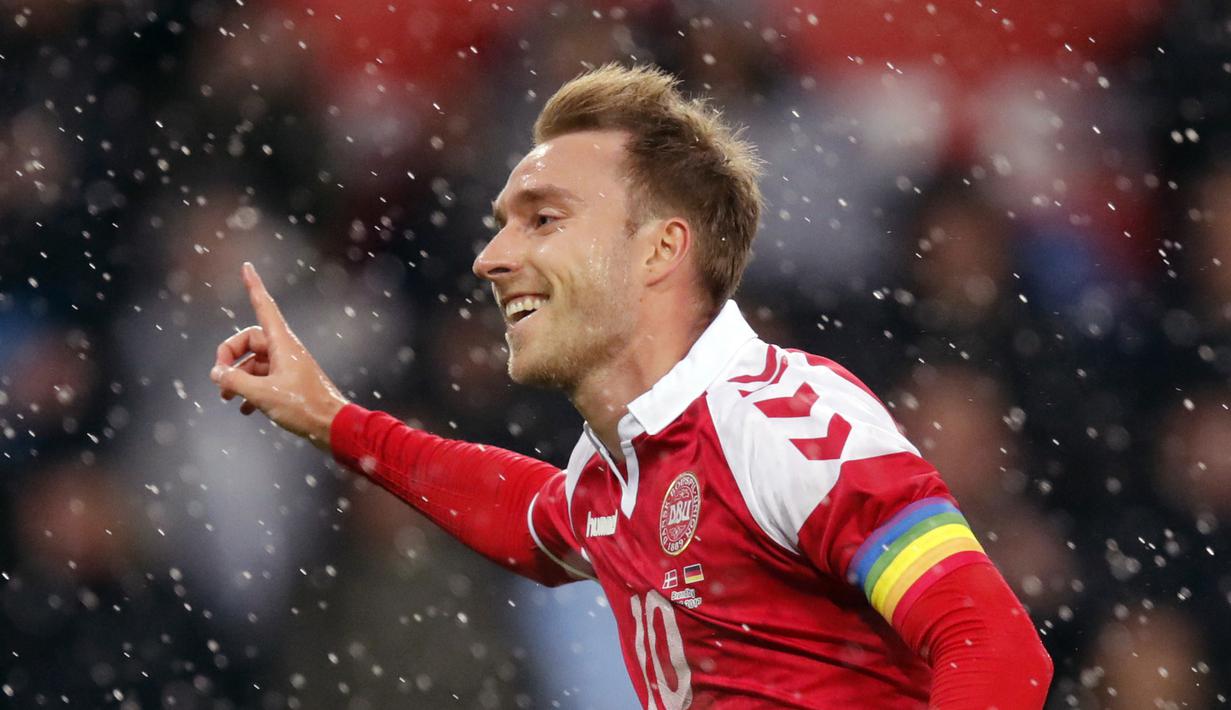 Pemain Denmark, Christian Eriksen merayakan golnya ke gawang Jerman pada laga persahabatan di Brondby Stadion, Kopenhagen, Denmark, (6/6/2017). (Jens Dresling/Ritzau Foto via AP)