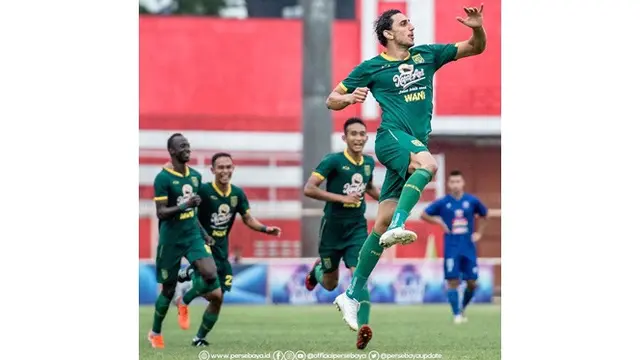 5 Gaya Selebrasi Mahmoud Eid Selama Pramusim, Striker Tajam Persebaya