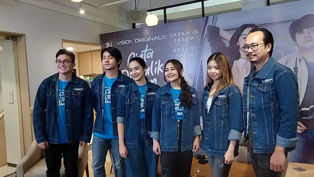 [Fimela] Konferensi pers Cinta Di Balik Awan