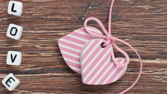 (c) Shutterstock.com