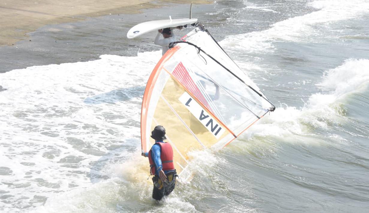 Indonesia Regatta Series I dan Kejurnas Layar 2026 diharapkan bisa menjadi bagian penting dalam proses pembinaan atlet nasional, sekaligus melahirkan atlet-atlet layar berprestasi yang mampu mengharumkan nama Indonesia di panggung internasional. (Dok. Dispen AL)