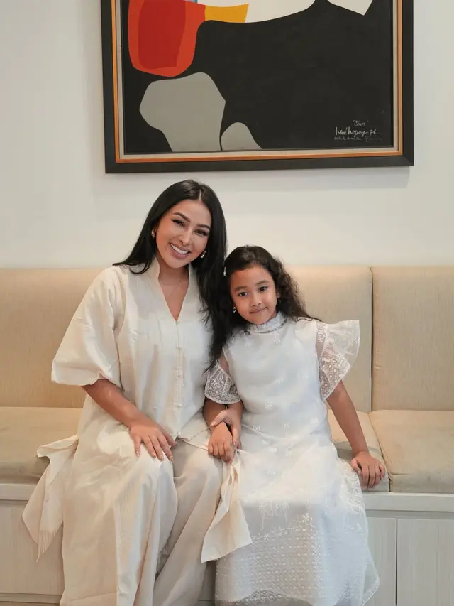 Ayu Ting Ting hingga Tasya Farasya, Potret Hangat Ibu Tunggal dan Anak Selebriti Rayakan Lebaran