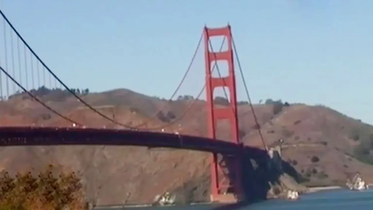 Melihat Keindahan Panorama Laut dari Jembatan Golden Gate