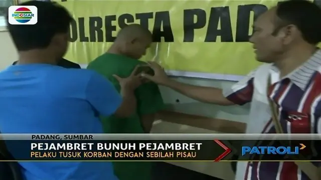 Residivis jambret di Padang, Sumatera Barat, bunuh seorang pria yang juga jambret, karena korban diduga telah menjambret keluarga pelaku.