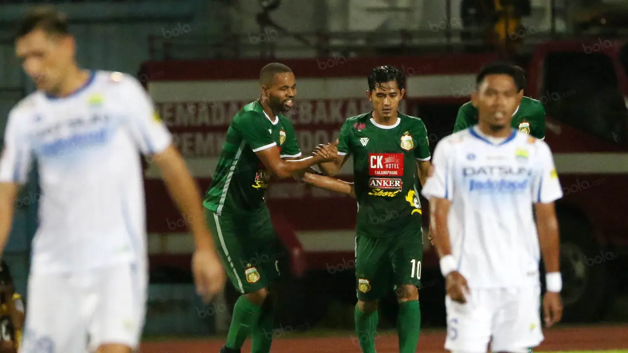 Bhayangkara Surabaya United vs Persib Bandung