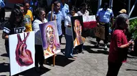 Lukisan Myuran Sukumaran jelang eksekusi mati. (Liputan6.com/Yopi Renato)