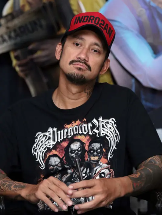 Saat itu Tora mengungkapkan kebahagiannya bisa beradu akting dengan aktris Malaysia tersebut. Meskipun berbeda kultur budaya, Tora merasa aktris tersebut sangat kooperatif. (Deki Prayoga/Bintang.com)