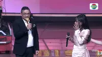 April D'Academy 7 Menangis Bahagia Sepanggung dengan Ungu di Mega Konser Indosiar