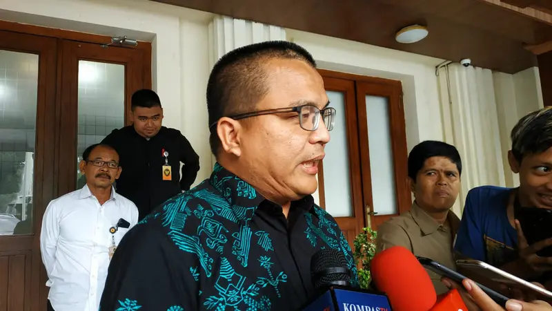 Denny Indrayana menemui Menko Polhukam Mahfud Md, Kamis (21/11/2019).