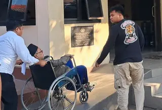 Pelaku pelecehan seksual santriwati di Jepara ditahan. (Liputan6.com/Arief Pramono)