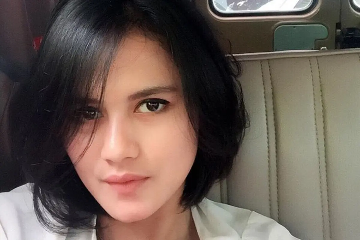 [Bintang] Tak Berseragam, Ini Sederet Potret Cantik Bripda Ismi Aisyah