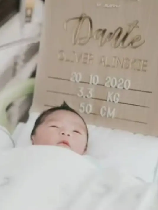 Anak ke-2 Chelsea Olivia dan Glenn Alinskie (Foto: Instagram/chelseaoliviia92)