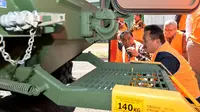 Wamenhan Sakti Wahyu Trenggono hari ini berkunjung ke pabrik pembuatan kendaraan tempur milik Thales di Bendigo, Australia. (Liputan6.com/Putu Merta Surya Putra)