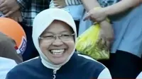 Pro kontra Tri Rismaharini maju dalam Pilgub DKI terasa di Surabaya.