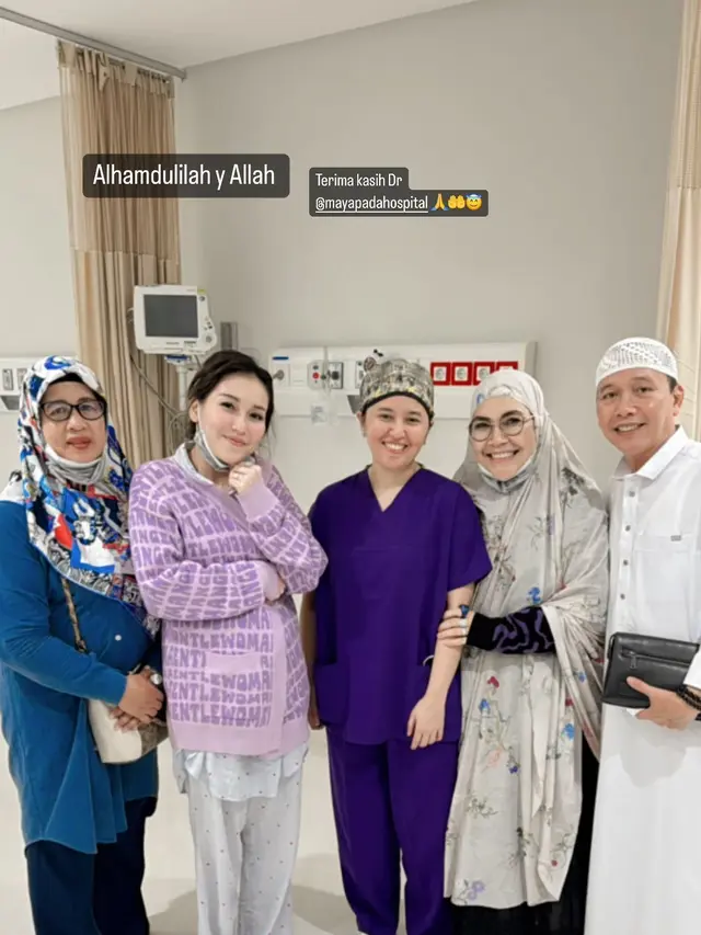 7 Potret Syifa Adik Ayu Ting Ting Melahirkan Anak Kedua, Didampingi Keluarga Besar