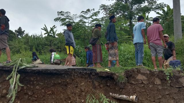 Banjir Bandang Dan Longsor Di Kabupaten Leba