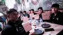 Seperti diketahui, Korea-Korea Selecao melakoni pemusatan latihan di Portugal sejak Rabu (21/11) lalu. Ada banyak program yang mereka dapatkan, seperti berlatih di Sporting CP, Benfica FC, hingga melakoni tiga laga uji coba melawan klub di Portugal. (Bola.com/Bagaskara Lazuardi)