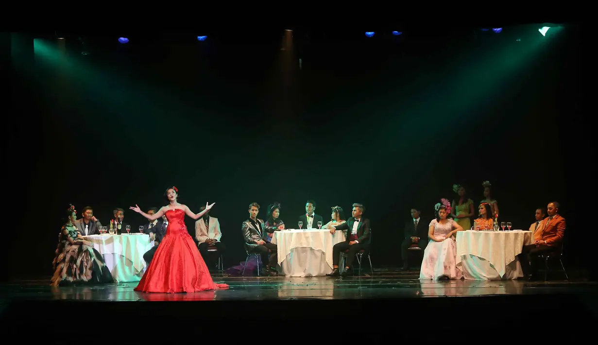 Enno Lerian hamil anak ketiga. Ia berharap mendapatkan perempuan, karena sebelumnya, telah dikaruniai dua orang jagoan.  (Nurwahyunan/Bintang.com)