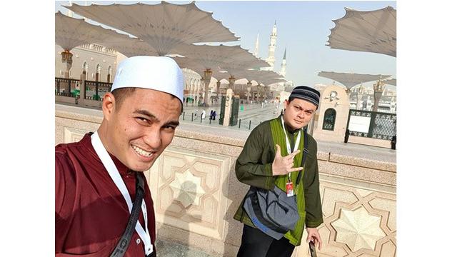 6 Momen Baim Wong dan Paula Verhoeven Lakukan Umrah Bersama, Sempat Diteriaki Fans
