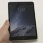 Dieter Bohn, jurnalis The Verge yang melakukan hands on iPad Mini 3 juga berpendapat harga US$ 399 yang diterapkan Apple terlalu tinggi.