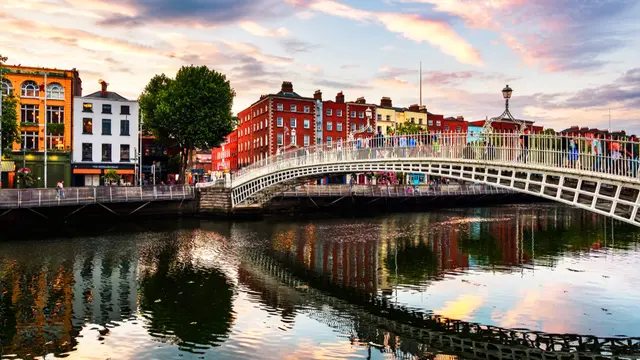 Irlandia.