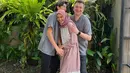 <p>Pada Lebaran kali ini, Maudy Koesnaedi tampak mengenakan gamis bernuansa senada dengan hijabnya.&nbsp; (Foto: Instagram/ Maudy Koesnaedi)</p>