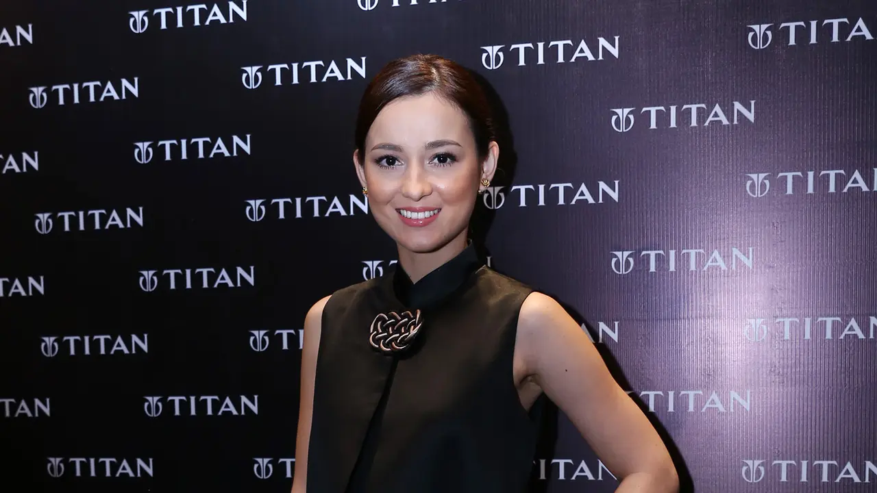 Julie Estelle