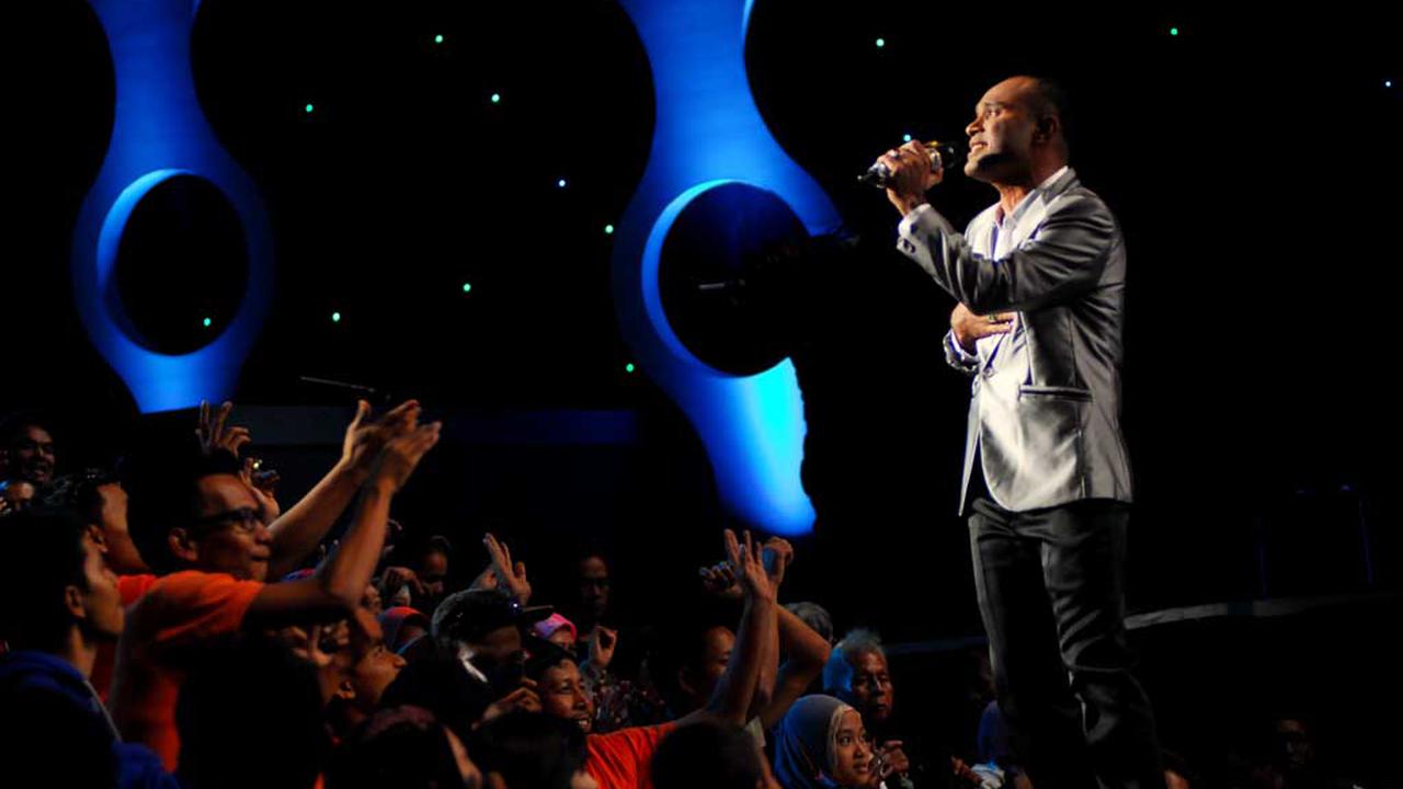 Meski Masih Berduka Glenn D Academy Tampil Memukau