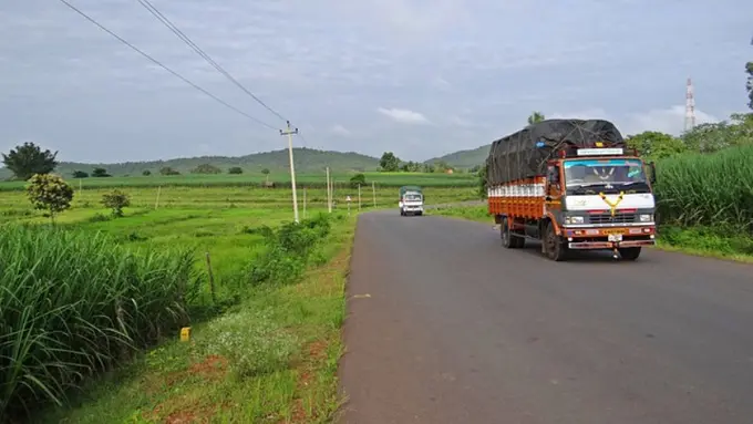 Truk Ini Punya Mode Keselamatan Bagi Pengendara di Belakangnya
