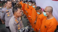 Sejumlah tersangka kasus narkoba di Riau, dari narapidana hingga sipir Lapas Pekanbaru. (Liputan6.com/M Syukur)